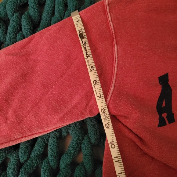 Acadia Sweatshirt - Picture 9 of 10